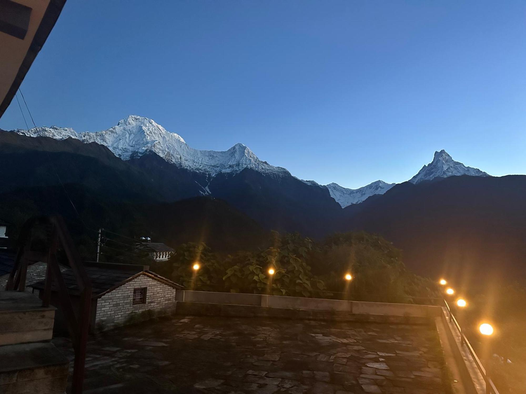 Hill Top Lodge Ghandruk Astam Ngoại thất bức ảnh